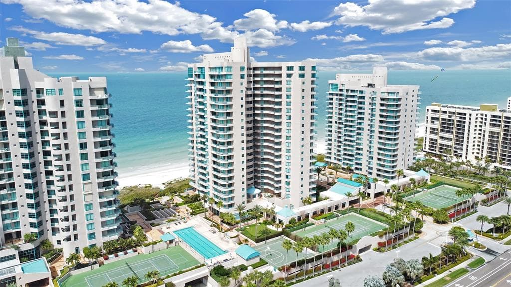 1540 GULF BOULEVARD UNIT 901 CLEARWATER, FL 33767
