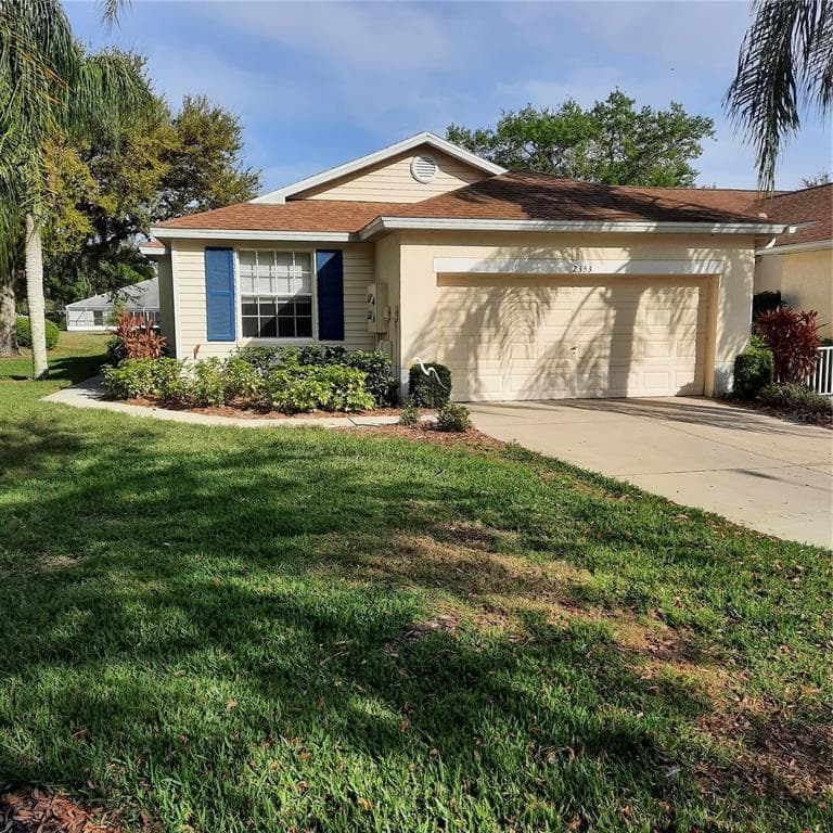2353 NANTUCKET DRIVE UNIT 27 SUN CITY CENTER, FL 33573