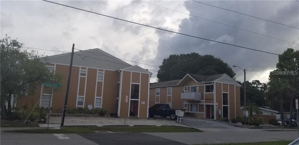 5201 S MACDILL AVENUE UNIT 103 TAMPA, FL 33611
