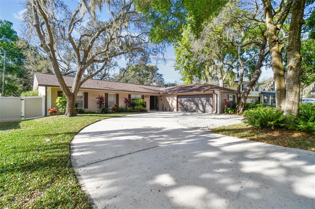403 WOODCREST ROAD BRANDON, FL 33511