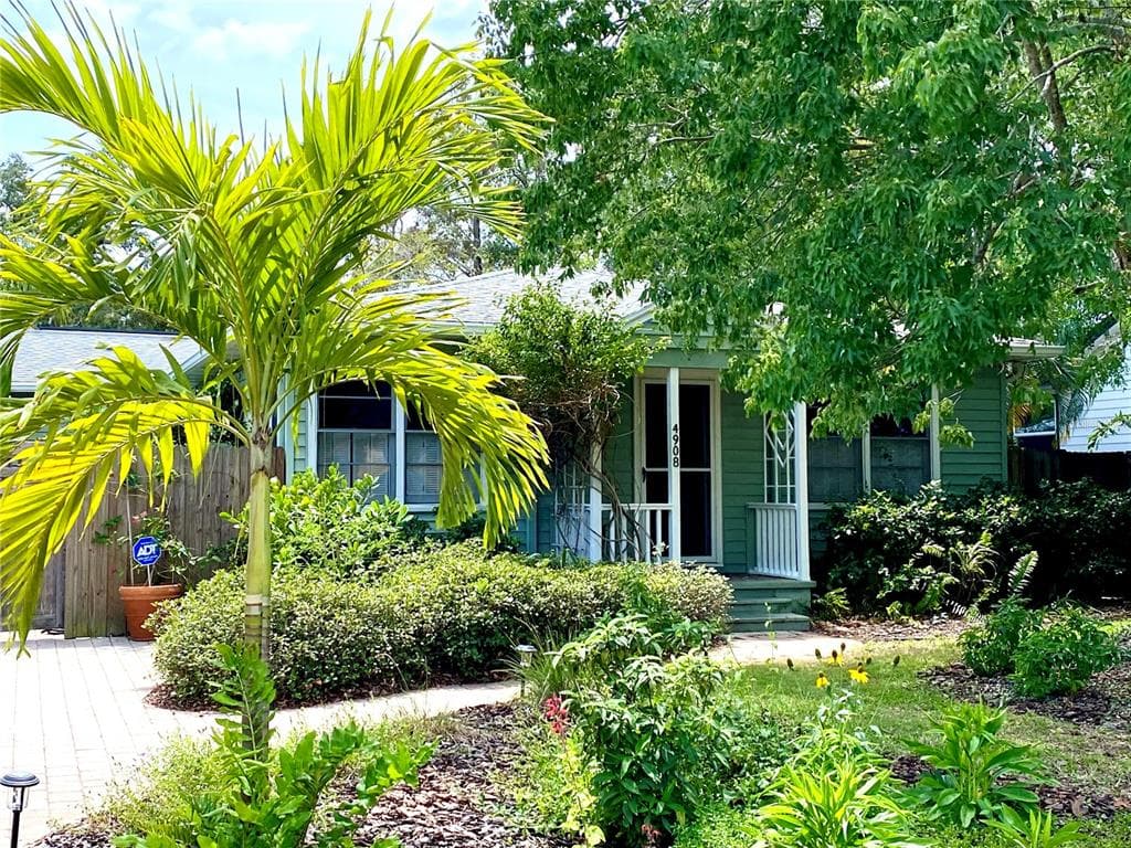 4908 27TH AVENUE S GULFPORT, FL 33707