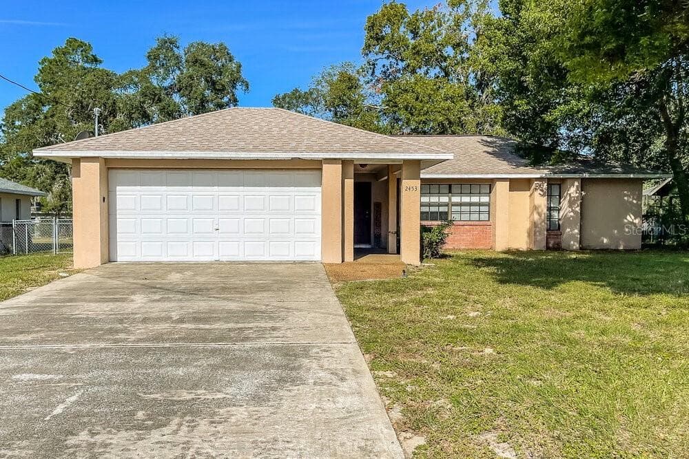 2453 RIM DRIVE SPRING HILL, FL 34609
