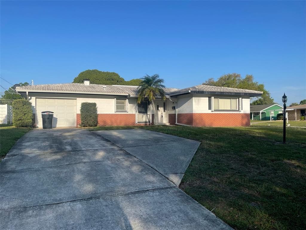 3590 59TH STREET N ST PETERSBURG, FL 33710