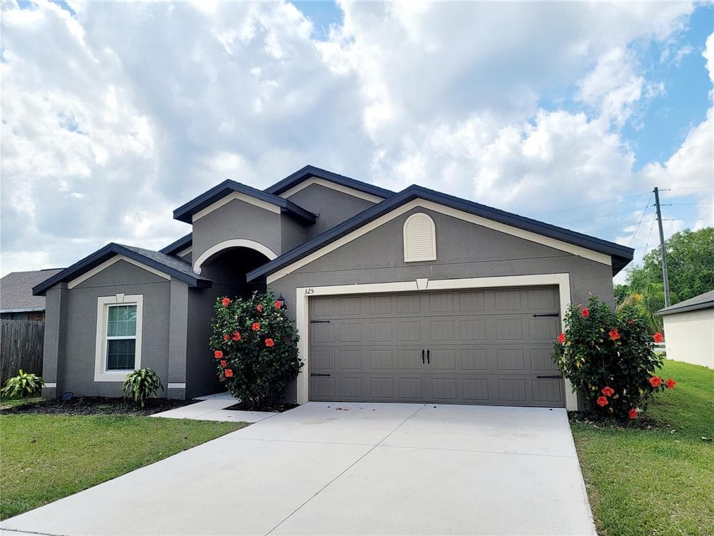 493 KENSINGTON VIEW DRIVE WINTER HAVEN, FL 33880