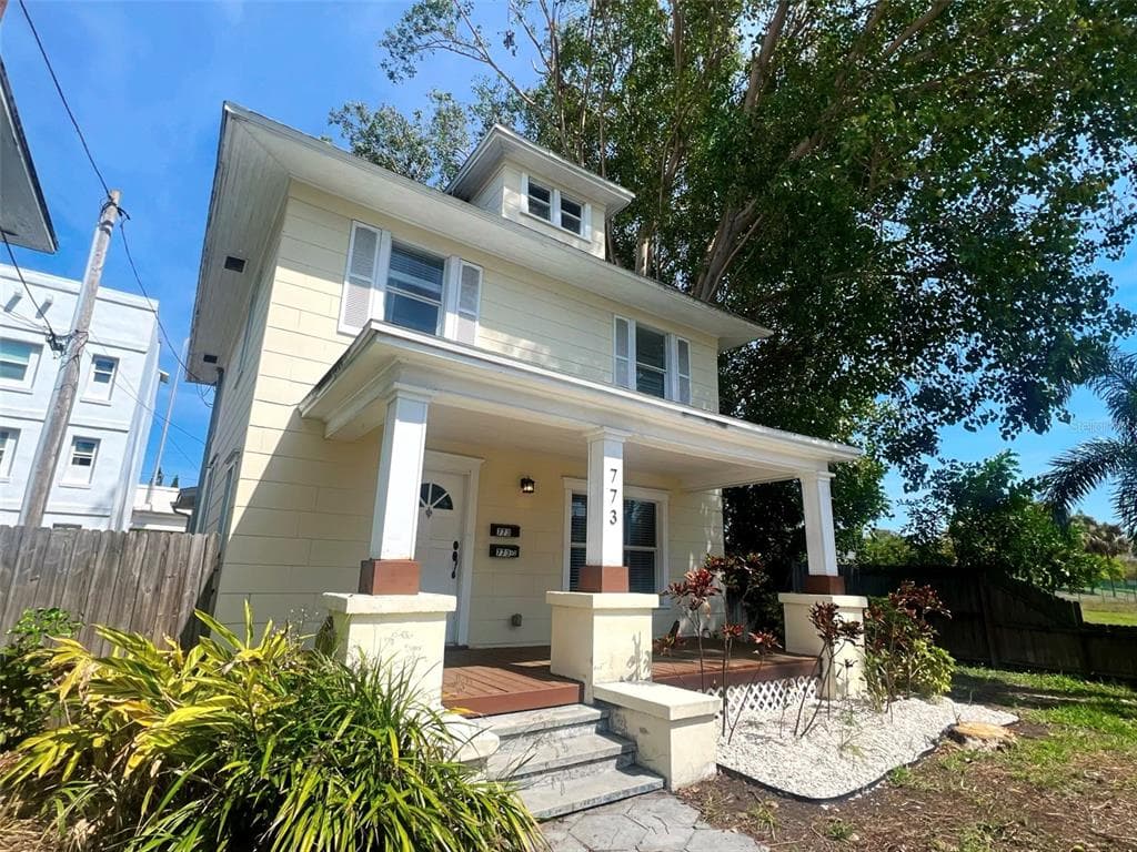 773 4TH AVENUE N ST PETERSBURG, FL 33701