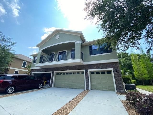 16421 KINGLETRIDGE AVENUE LITHIA, FL 33547