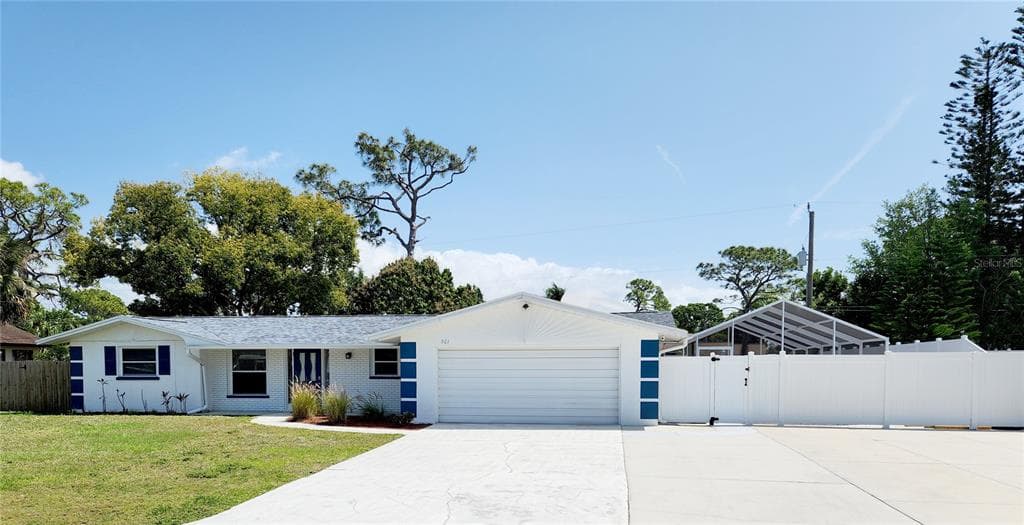 901 PIEDMONT ROAD VENICE, FL 34293