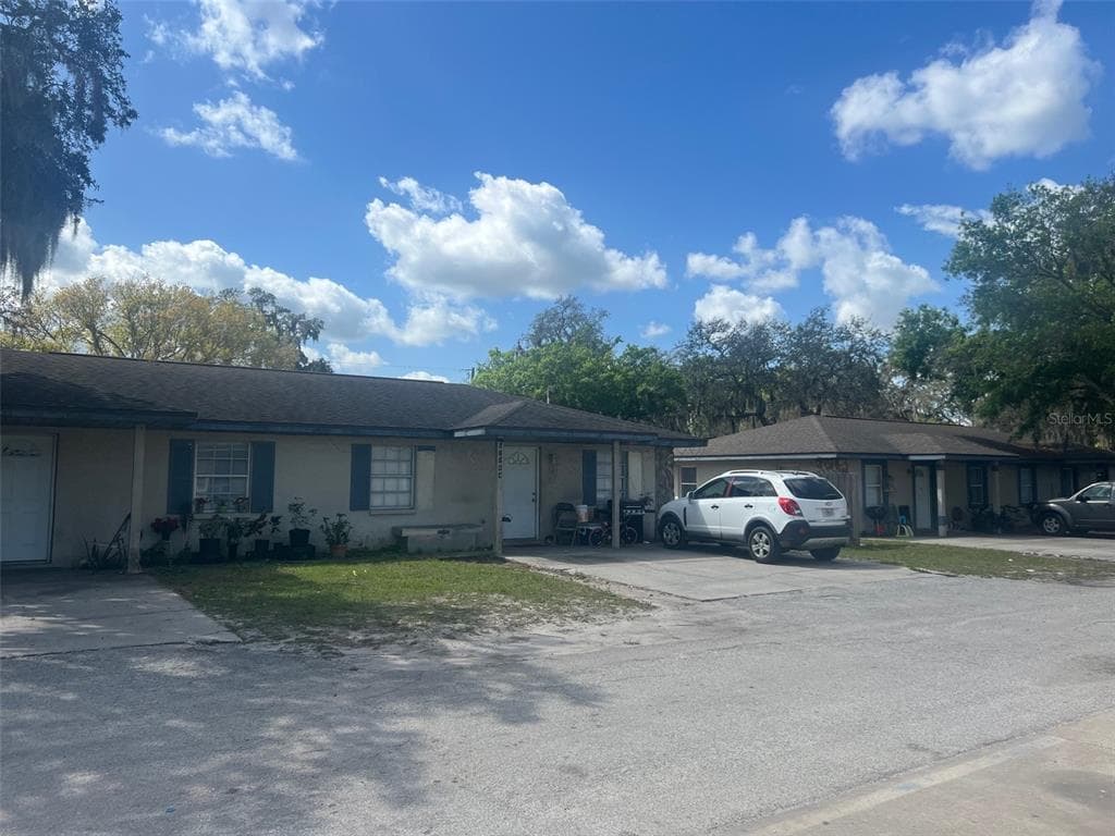 2900 W GRANDFIELD STREET PLANT CITY, FL 33563