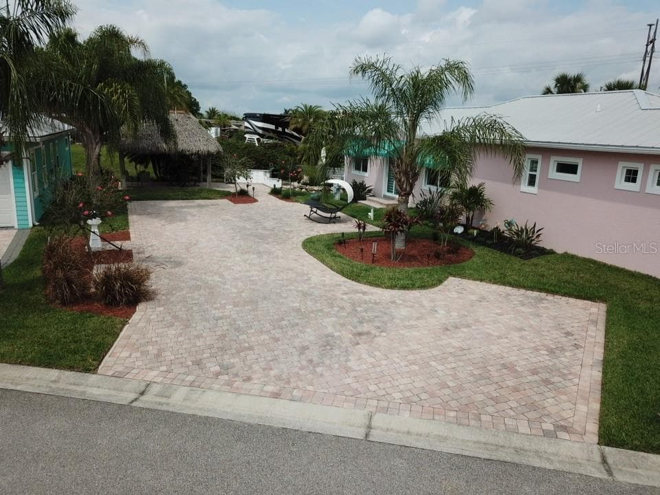 3285 FISH HAWK DRIVE POLK CITY, FL 33868