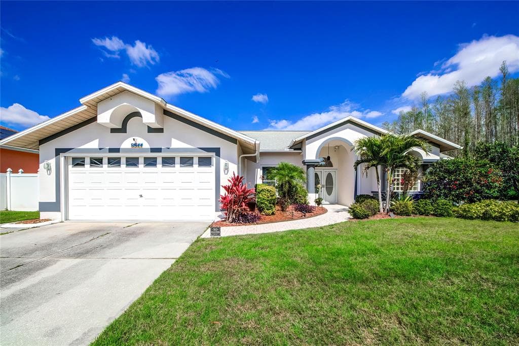 8511 SIAMANG COURT NEW PORT RICHEY, FL 34653