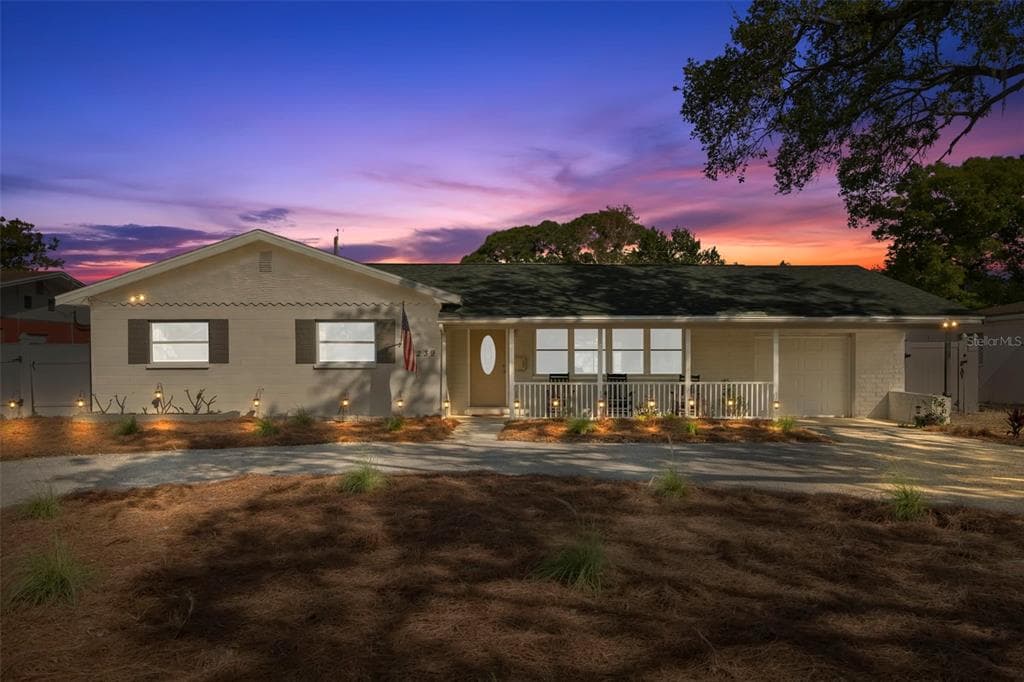 2239 CALEXICO WAY S ST PETERSBURG, FL 33712