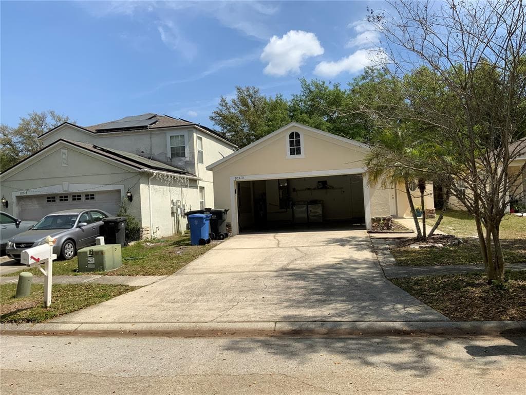 10515 BLACKMORE DRIVE TAMPA, FL 33647