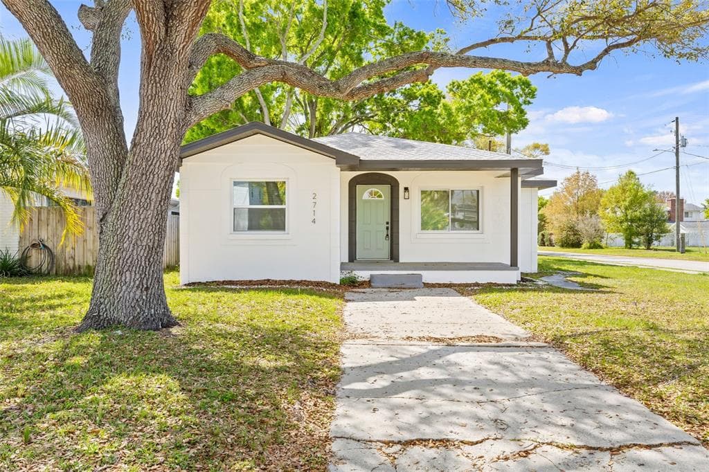 2714 W LEMON ST TAMPA, FL 33609