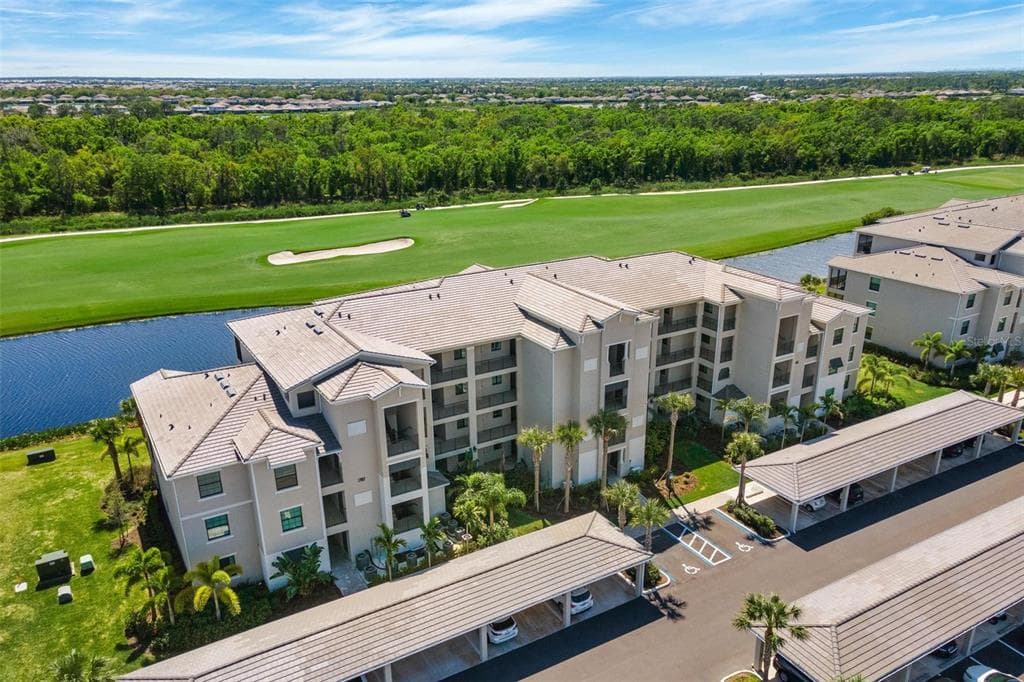17902 GAWTHROP DRIVE UNIT 301 BRADENTON, FL 34211