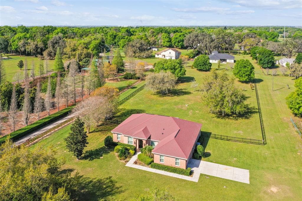 9930 TIMMONS ROAD THONOTOSASSA, FL 33592