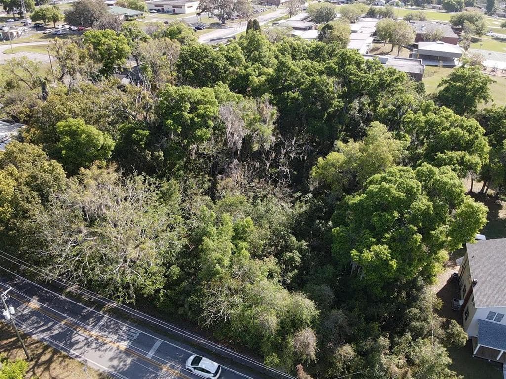 13762 17TH STREET DADE CITY, FL 33525