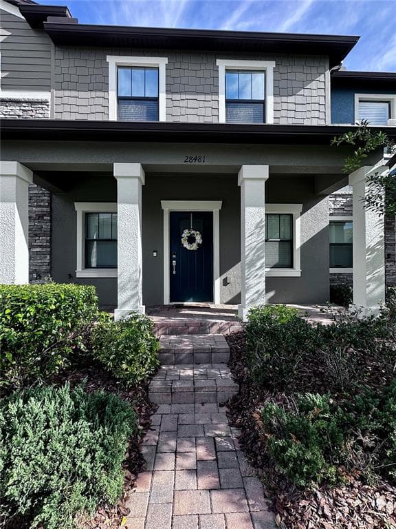 28481 TRANQUIL LAKE CIRCLE WESLEY CHAPEL, FL 33543