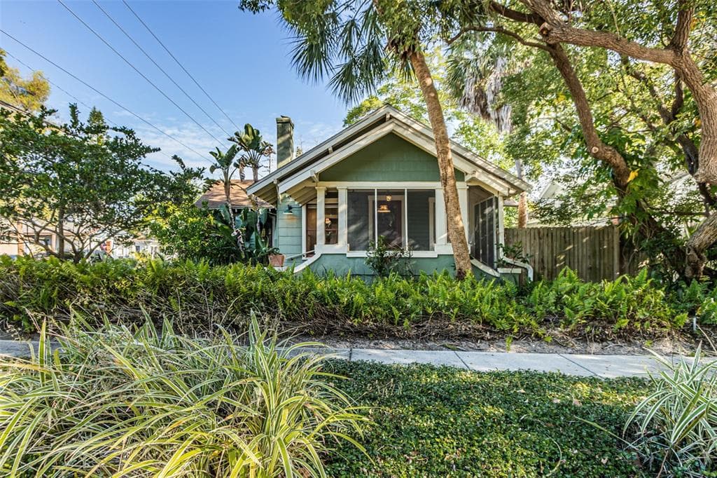 1101 2ND STREET N ST PETERSBURG, FL 33701