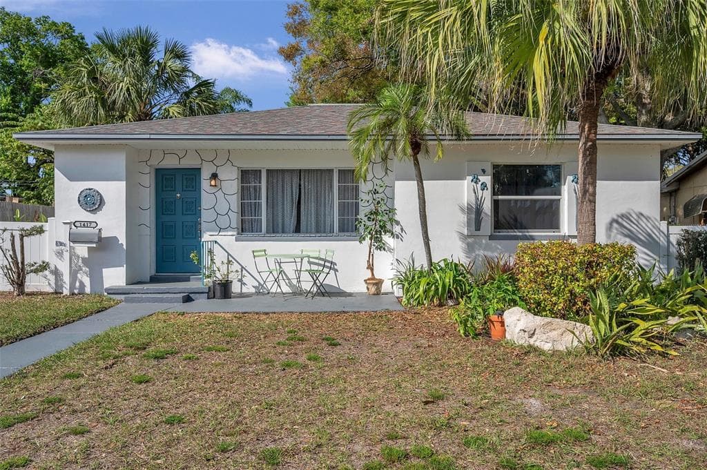 1417 25TH AVENUE S ST PETERSBURG, FL 33705