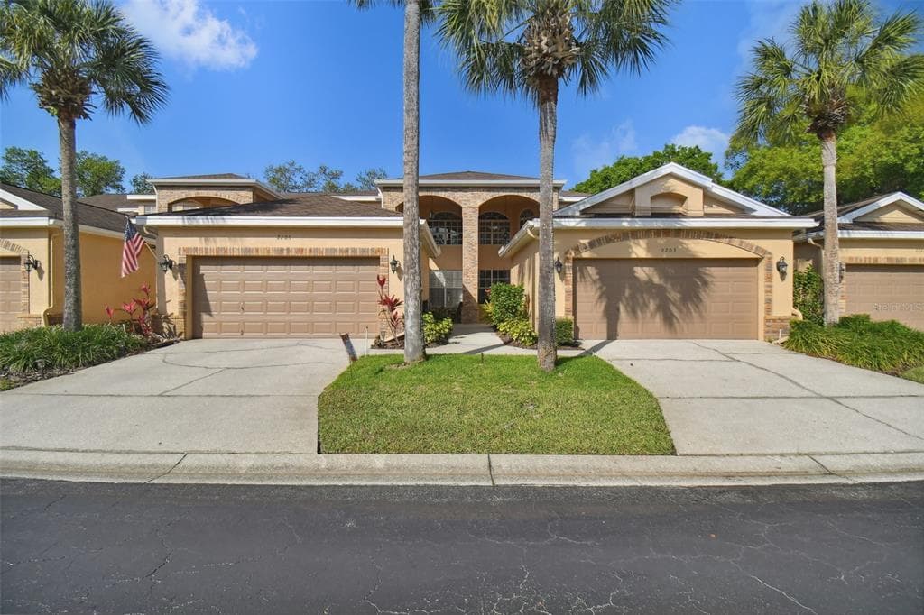 2205 PRESERVATION DRIVE UNIT . PLANT CITY, FL 33566