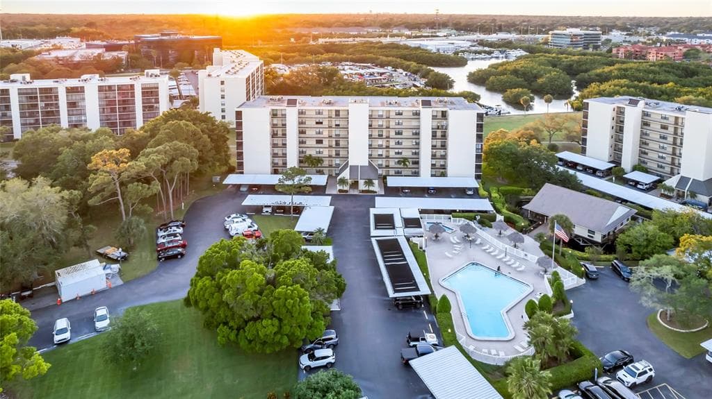 3200 COVE CAY DRIVE UNIT 7D CLEARWATER, FL 33760