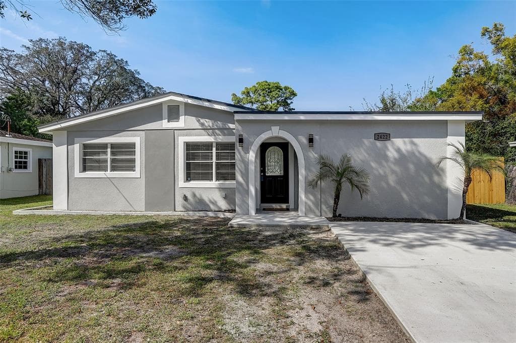 2422 N RAMONA STREET TAMPA, FL 33612
