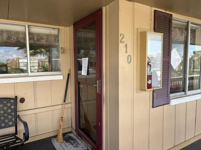 1008 APOLLO BEACH BOULEVARD UNIT 210 APOLLO BEACH, FL 33572