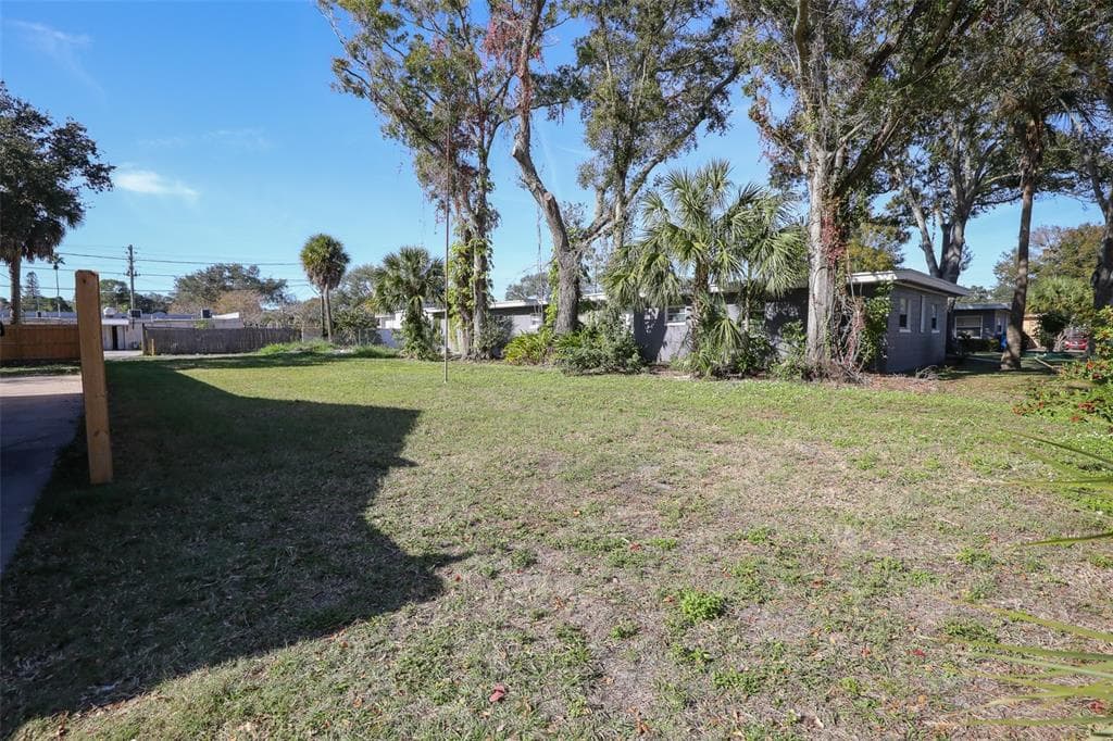 2241 HIGHLAND STREET S ST PETERSBURG, FL 33705
