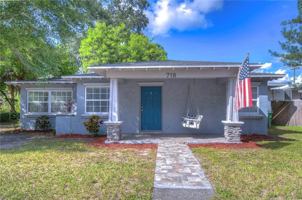 718 E ELLICOTT STREET TAMPA, FL 33603