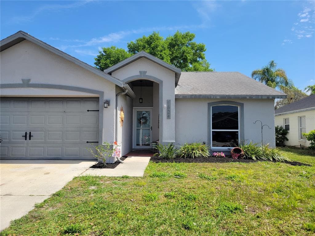 1824 TINKER LUTZ, FL 33559