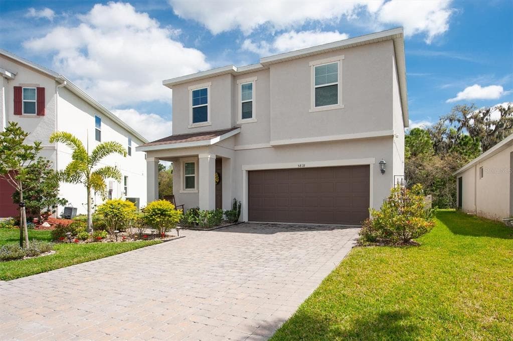 5818 BUNGALOW GROVE COURT
