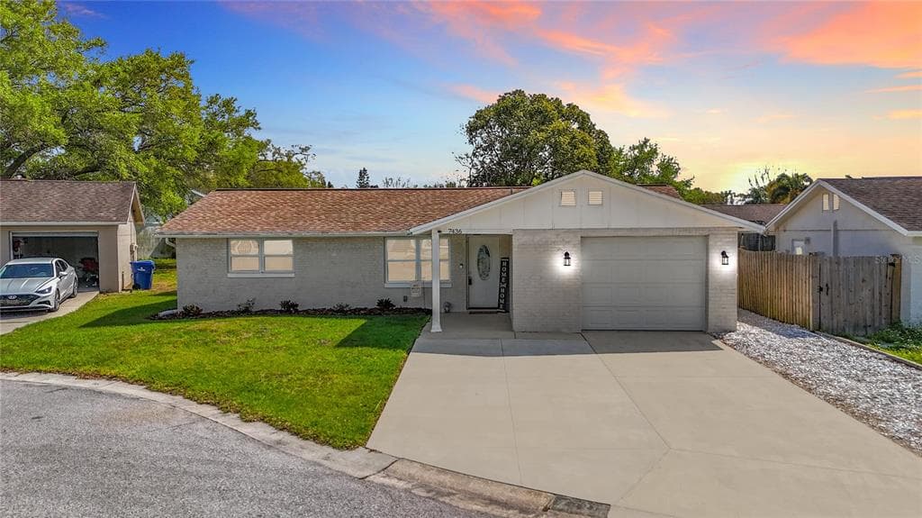 7436 ABINGTON AVENUE NEW PORT RICHEY, FL 34655