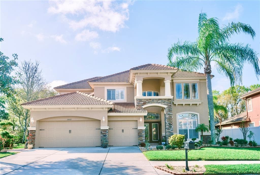 11412 OYSTER BAY CIRCLE NEW PORT RICHEY, FL 34654