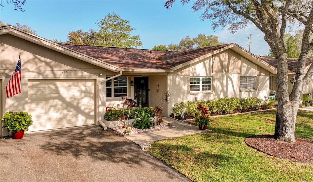 1511 HEATHER RIDGE BLVD
