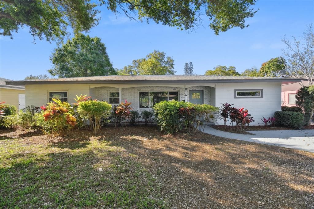814 56TH AVENUE S ST PETERSBURG, FL 33705