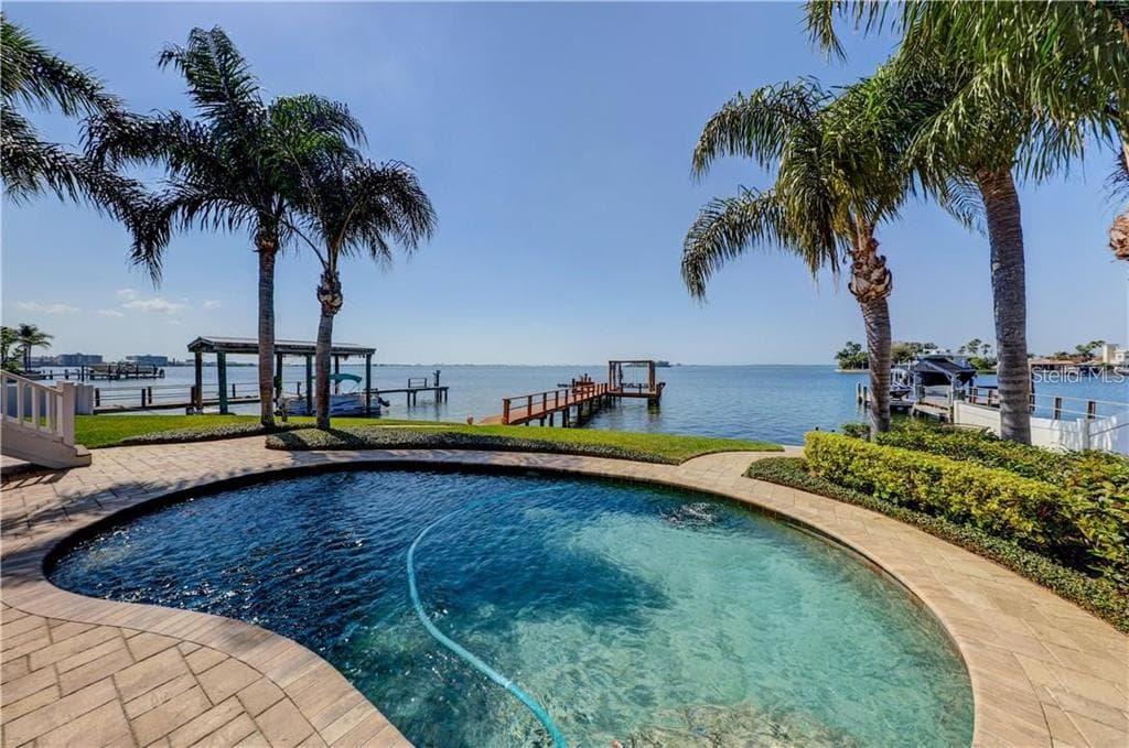 119 OZONA DRIVE PALM HARBOR, FL 34683