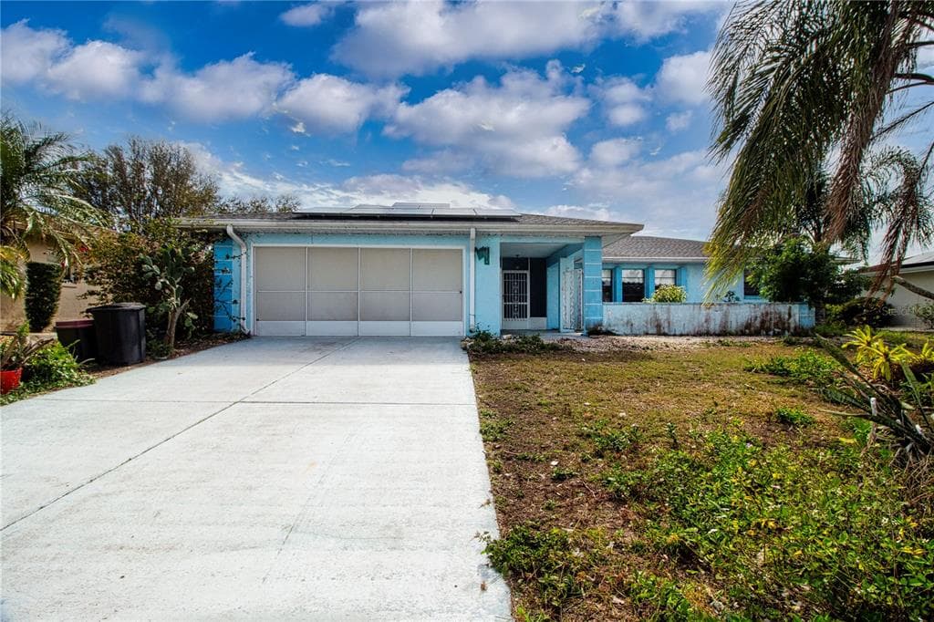 640 FORT DUQUESNA DRIVE SUN CITY CENTER, FL 33573
