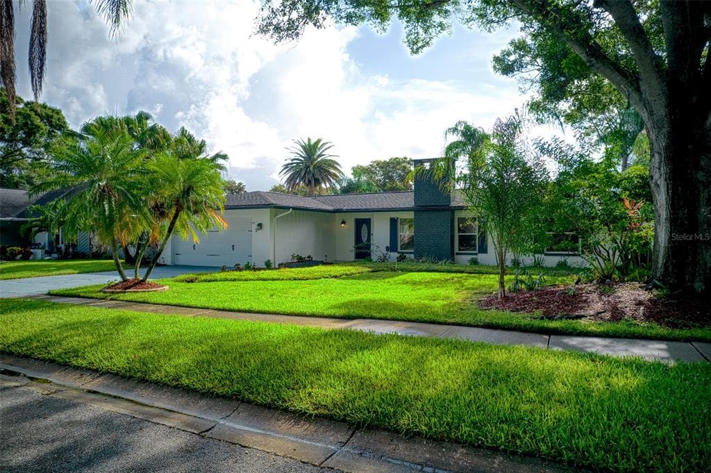1871 DEL ROBLES TERRACE CLEARWATER, FL 33764