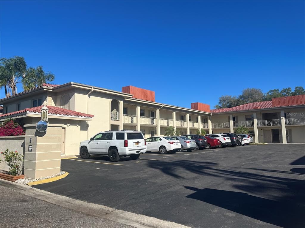 19029 US HIGHWAY 19 N UNIT 5-2