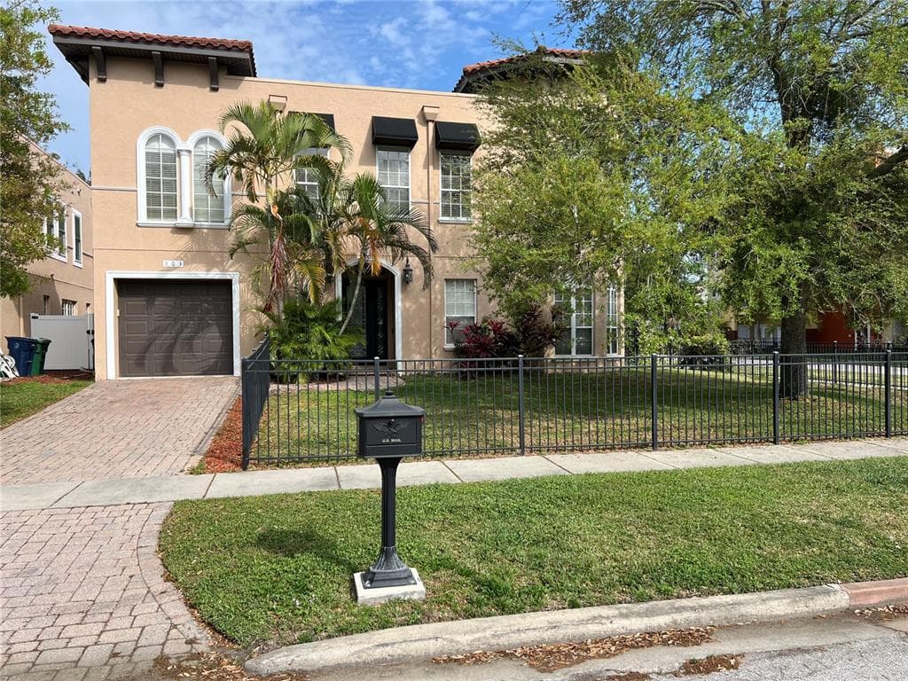 503 N HUBERT AVENUE UNIT 1 TAMPA, FL 33609