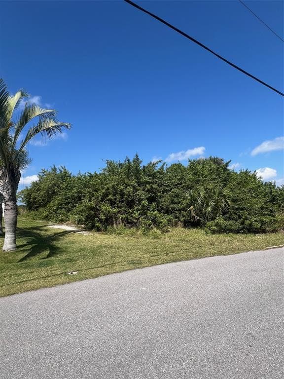 17386 BAYHARBOR CIRCLE PORT CHARLOTTE, FL 33948