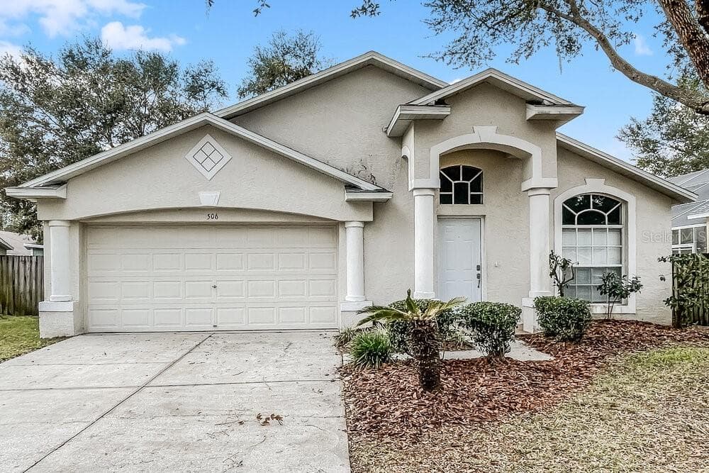 506 SUNSET BEACH COURT VALRICO, FL 33594
