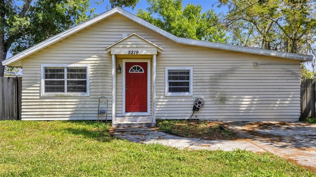 5219 32ND STREET E BRADENTON, FL 34203