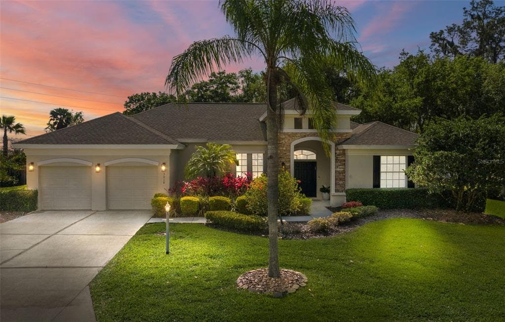 3018 FOREST HAMMOCK DRIVE PLANT CITY, FL 33566