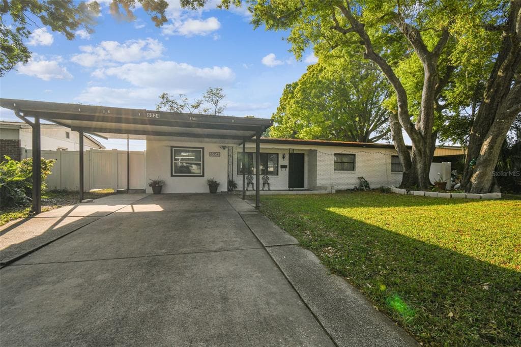 6024 AMBASSADOR DRIVE TAMPA, FL 33615