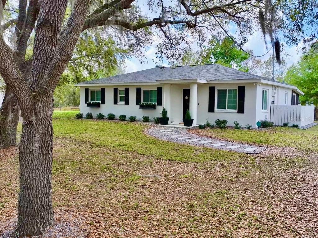 3011 LOGUE ROAD MYAKKA CITY, FL 34251