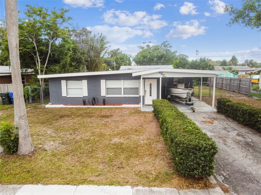 994 NOLAN DRIVE LARGO, FL 33770