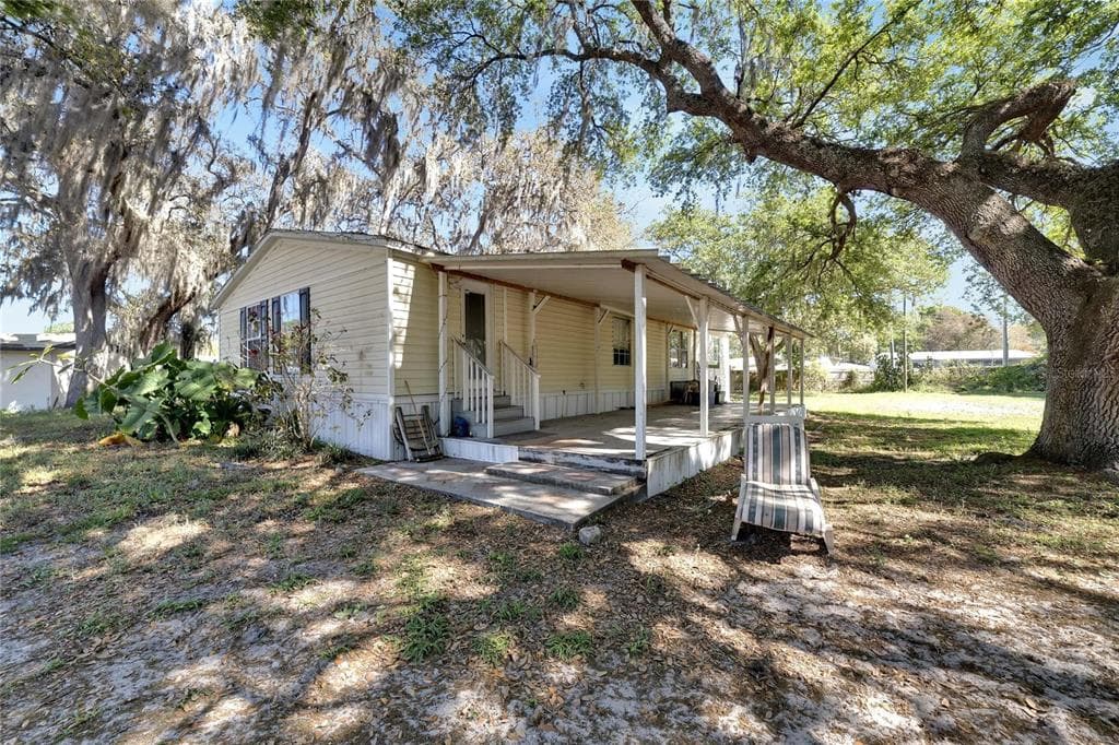 3642 KALMAN DRIVE ZEPHYRHILLS, FL 33541