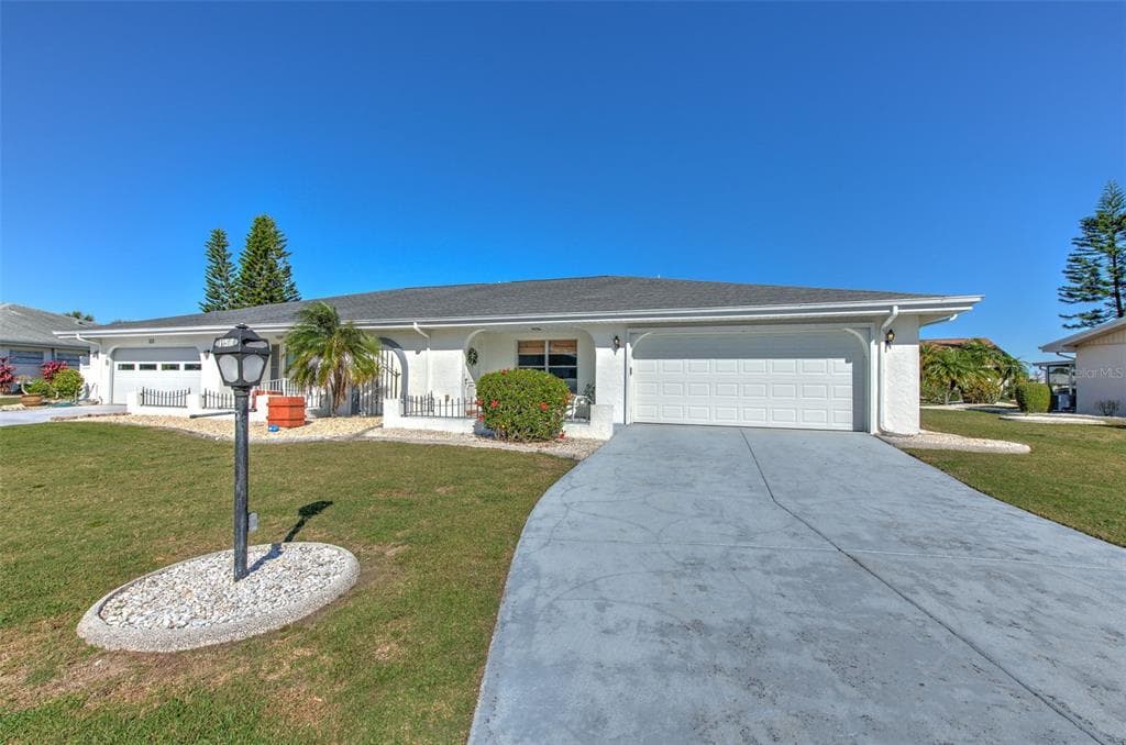 125 WINTERSONG LANE SUN CITY CENTER, FL 33573