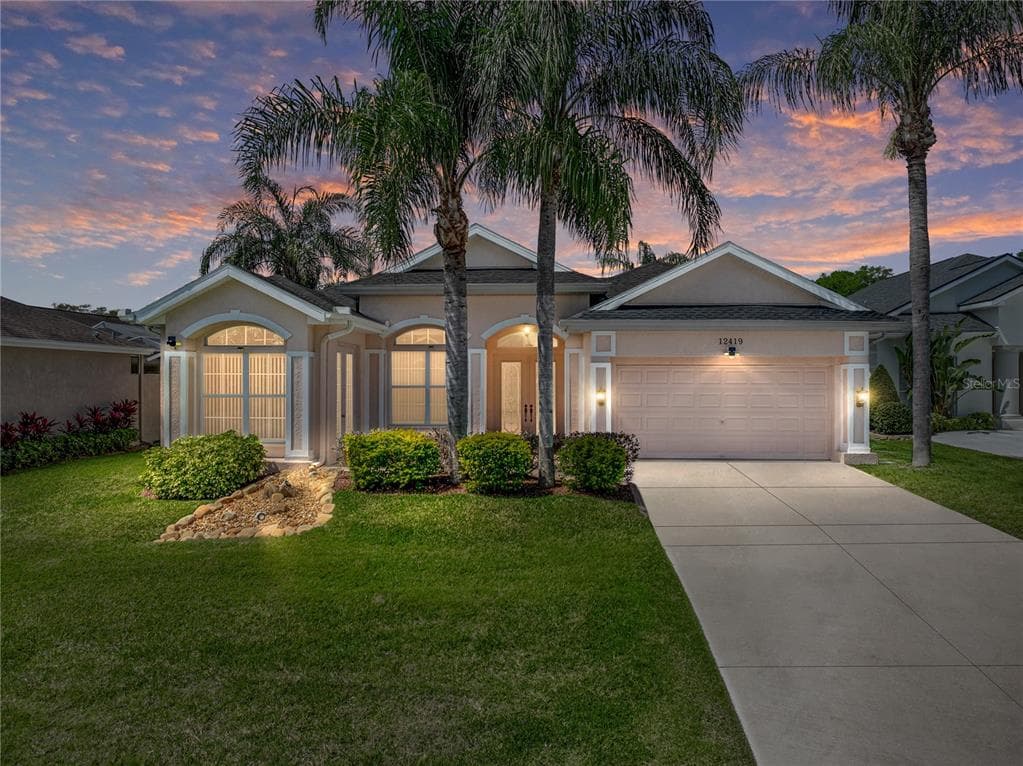12419 WOODLANDS CIRCLE DADE CITY, FL 33525